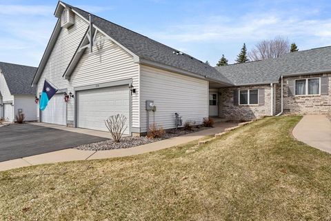 2720 Lake Court Drive 103 New Brighton MN 55112