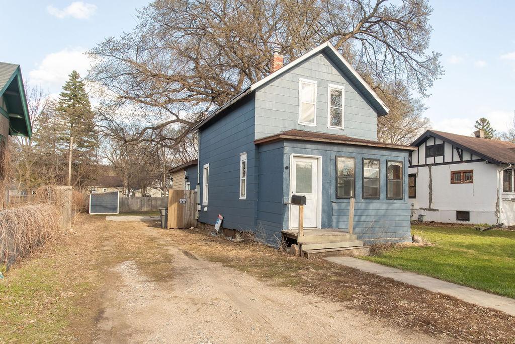 316 11th Street N