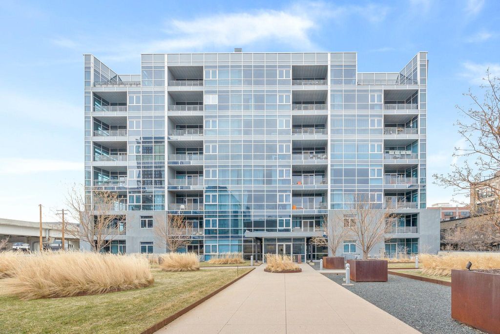 Photo of 345 6th Avenue N #305, Minneapolis, MN 55401 (MLS # 6513017)