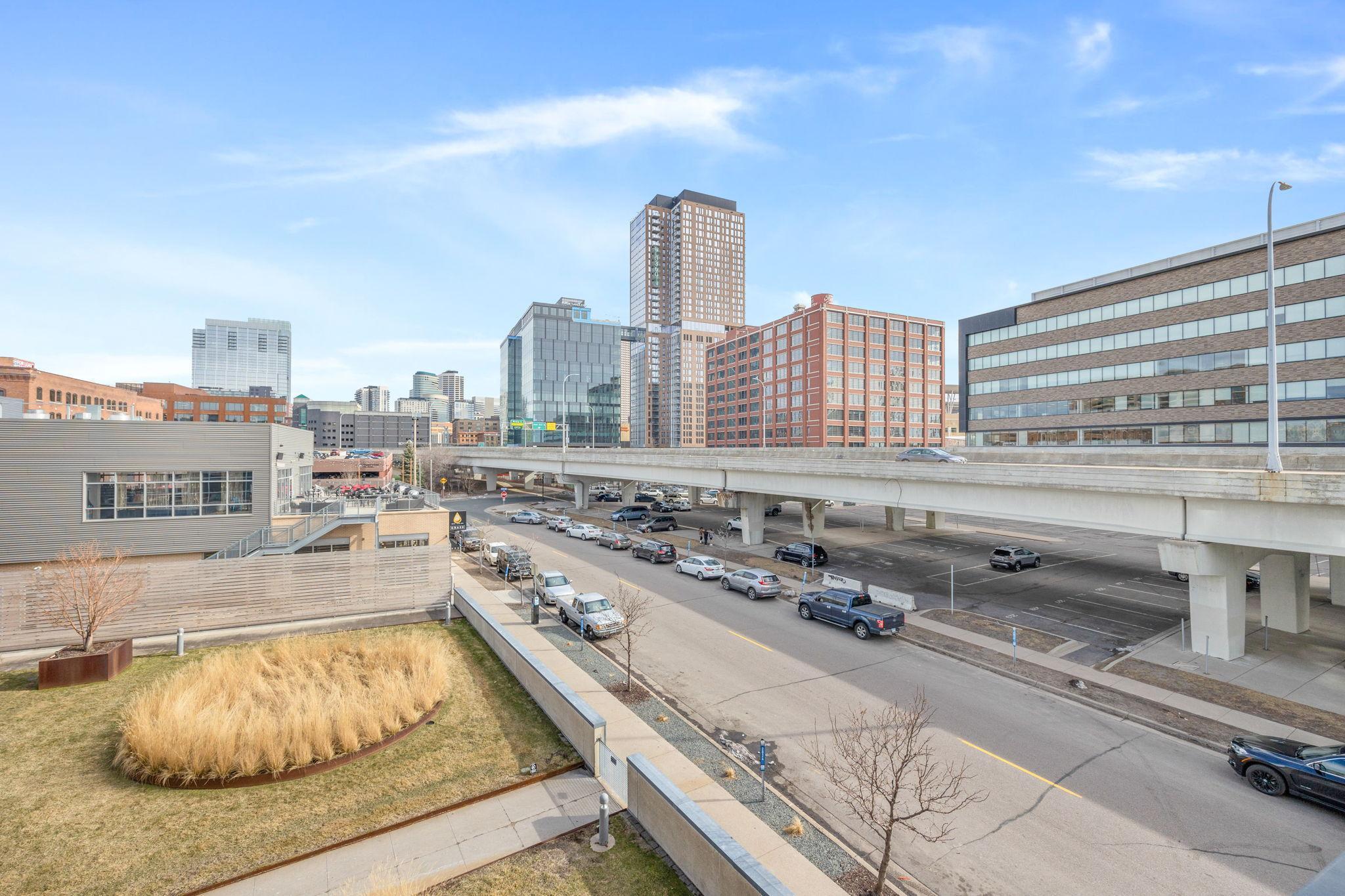 Minneapolis, Minnesota, 55401, United States, 2 Bedrooms Bedrooms, ,3 BathroomsBathrooms,Residential,Active,1756828