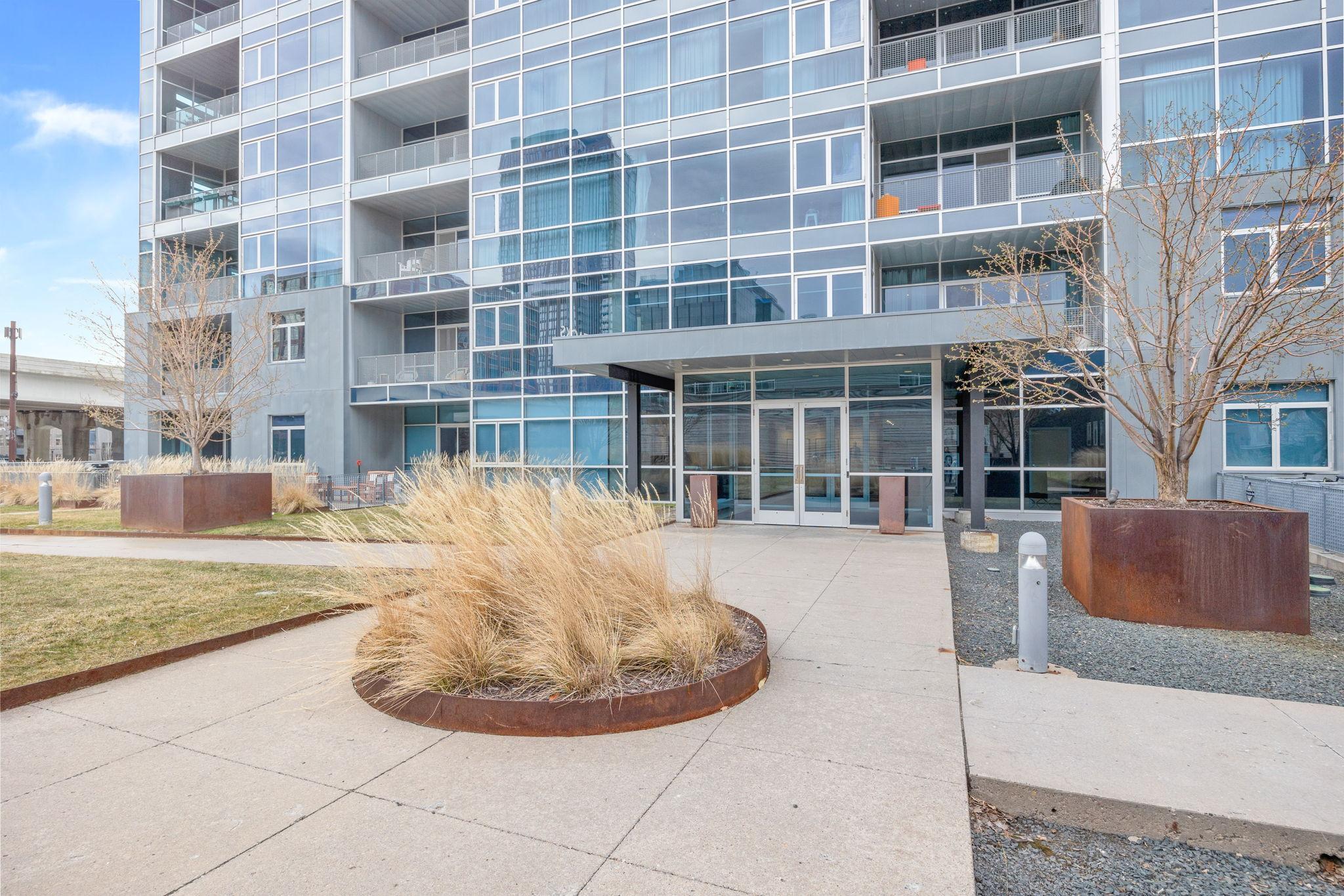 Minneapolis, Minnesota, 55401, United States, 2 Bedrooms Bedrooms, ,3 BathroomsBathrooms,Residential,Active,1756828