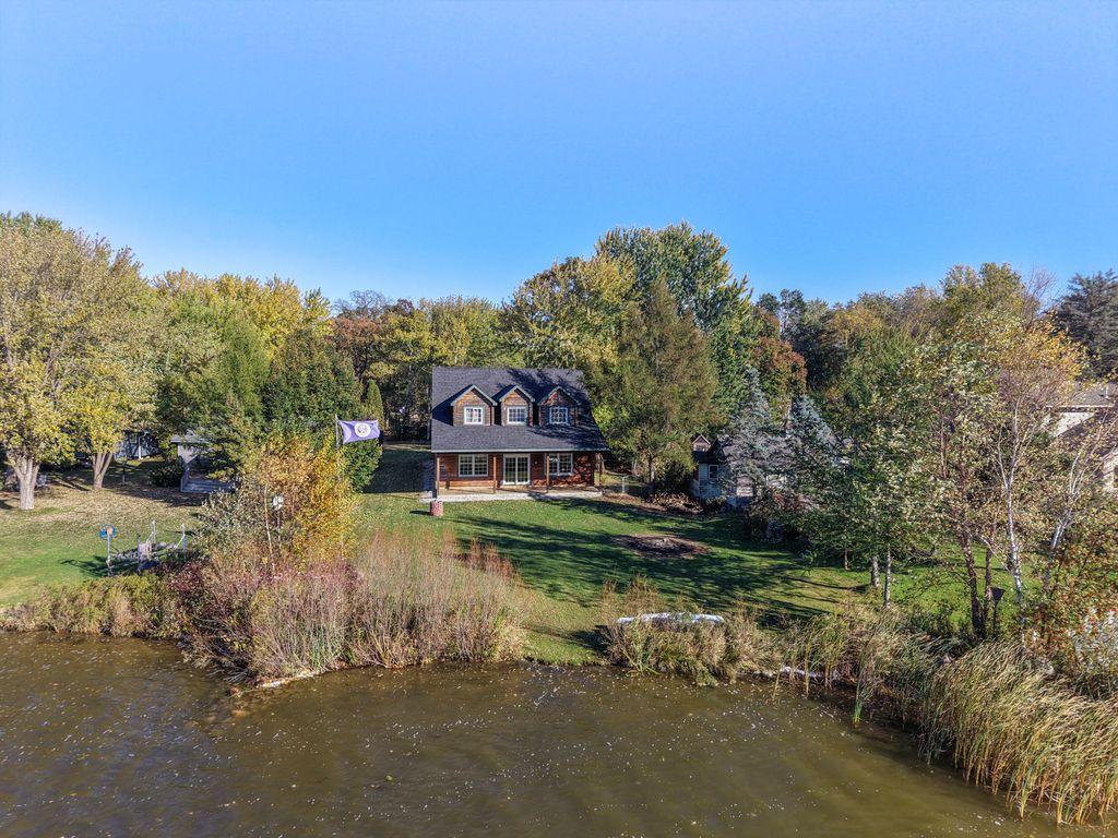 Photo of 27678 Lakewood Drive NW, Isanti, MN 55040 (MLS # 7148597)