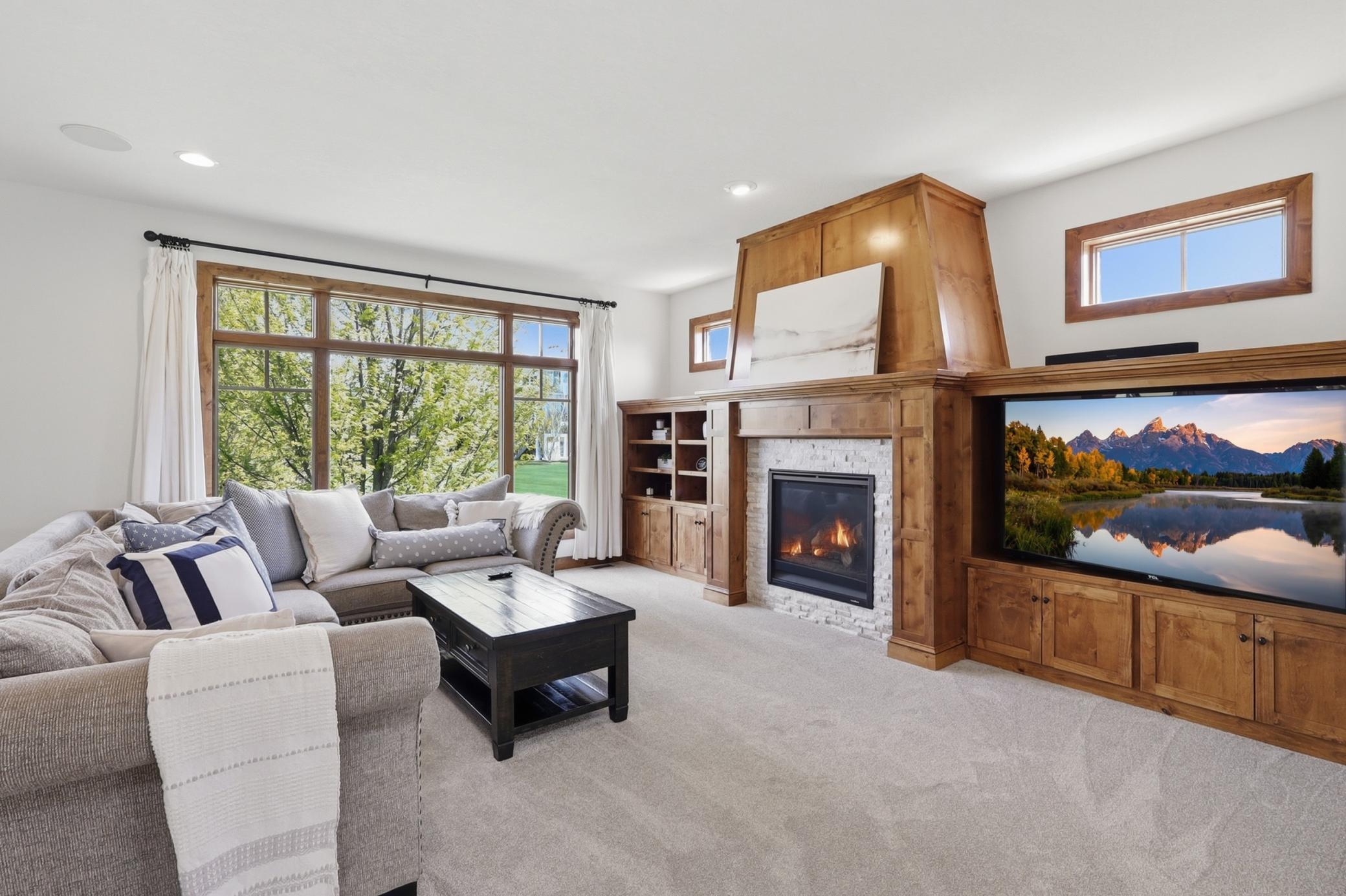 4435 Bluebell Trail S