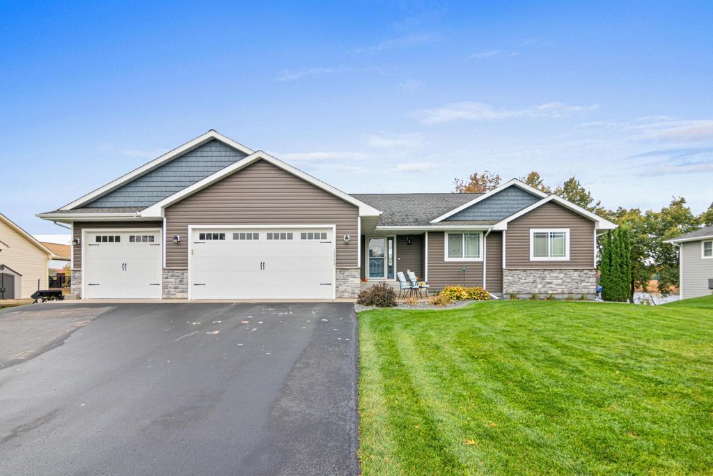 Photo of 12743 314th Street, Lindstrom, MN 55045 (MLS # 6802876)