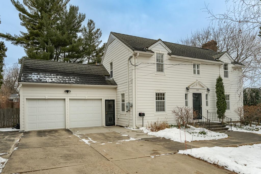 Photo of 1322 7th Street SW, Rochester, MN 55902 (MLS # 7027746)