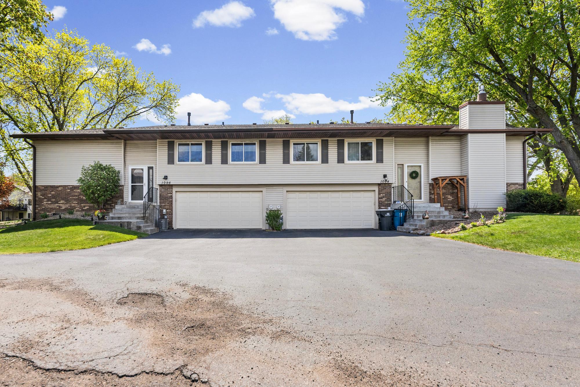 1096 Churchill Place