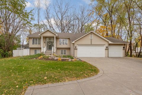 1055 W County Road D Shoreview MN 55126