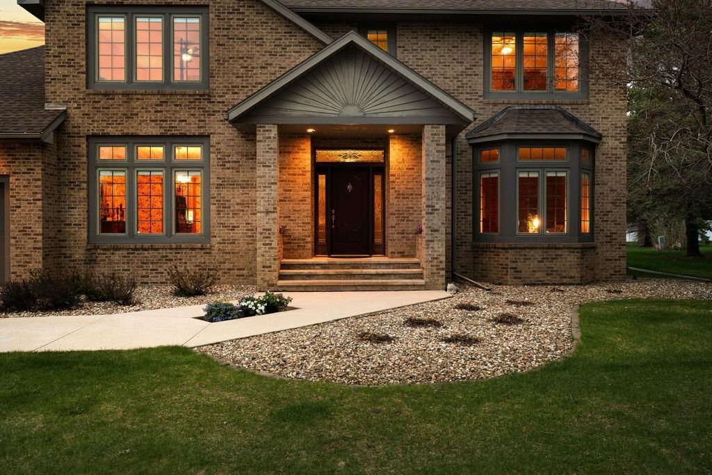 Photo of 805 27th Street SW, Austin, MN 55912 (MLS # 7062284)