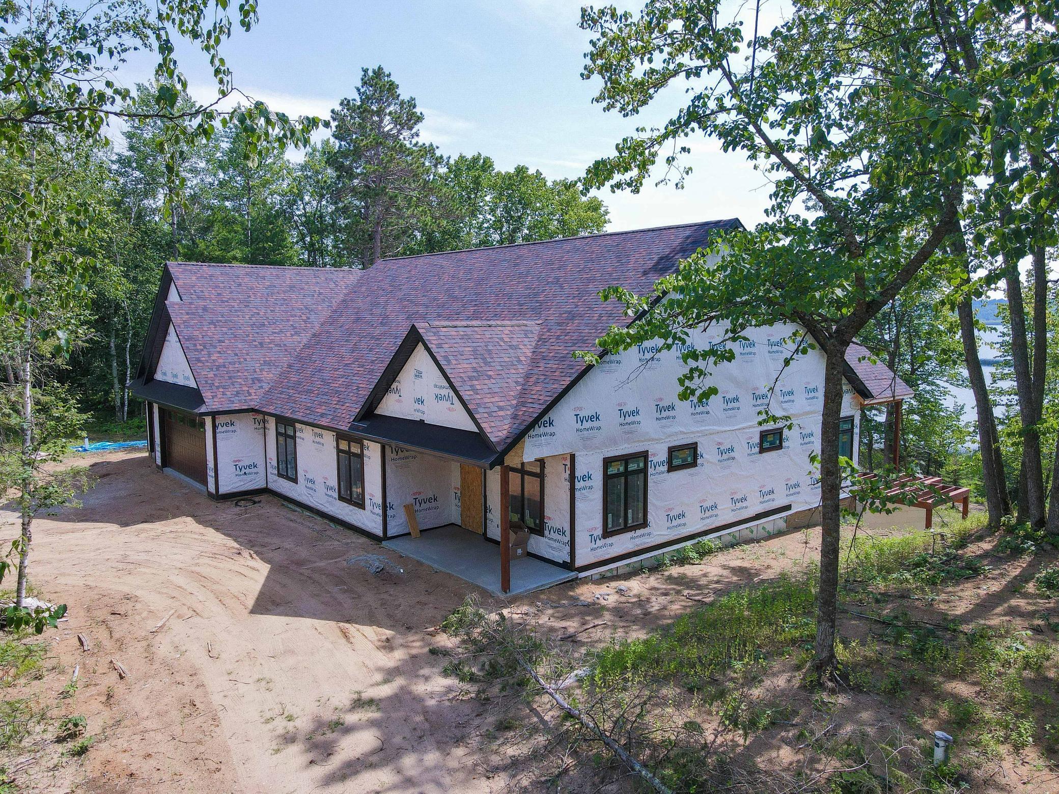 25753 Inglewood Drive
