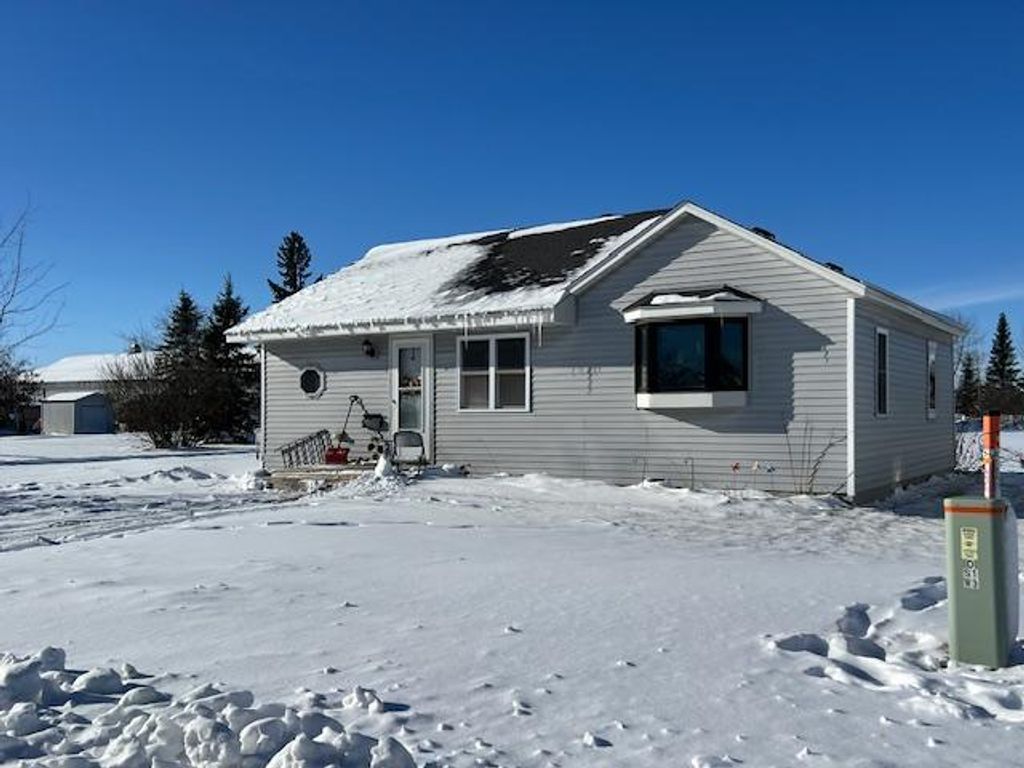Photo of 401 4th Street NW, Wadena, MN 56482 (MLS # 7001029)