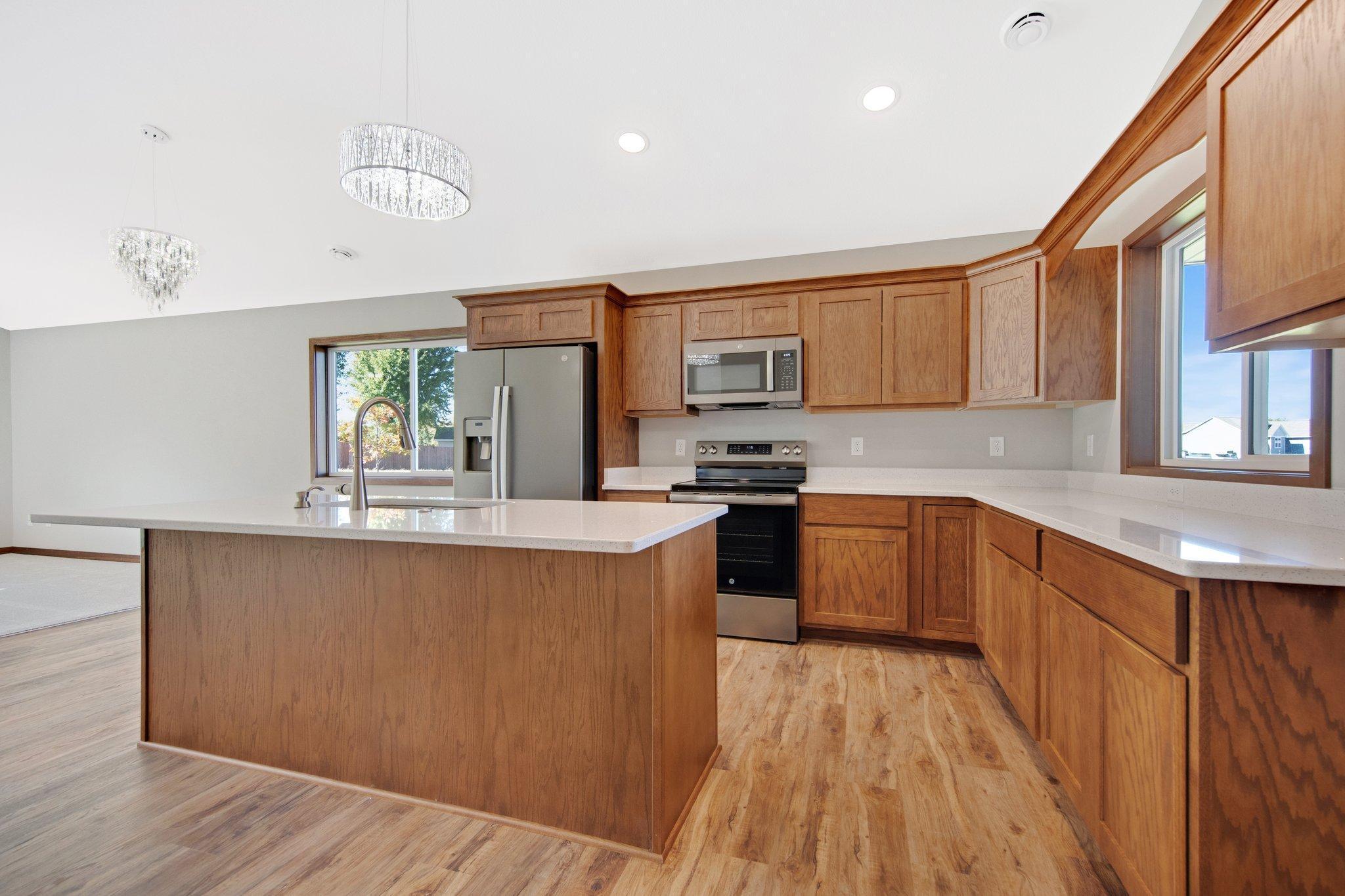 1334 E Aspen Drive