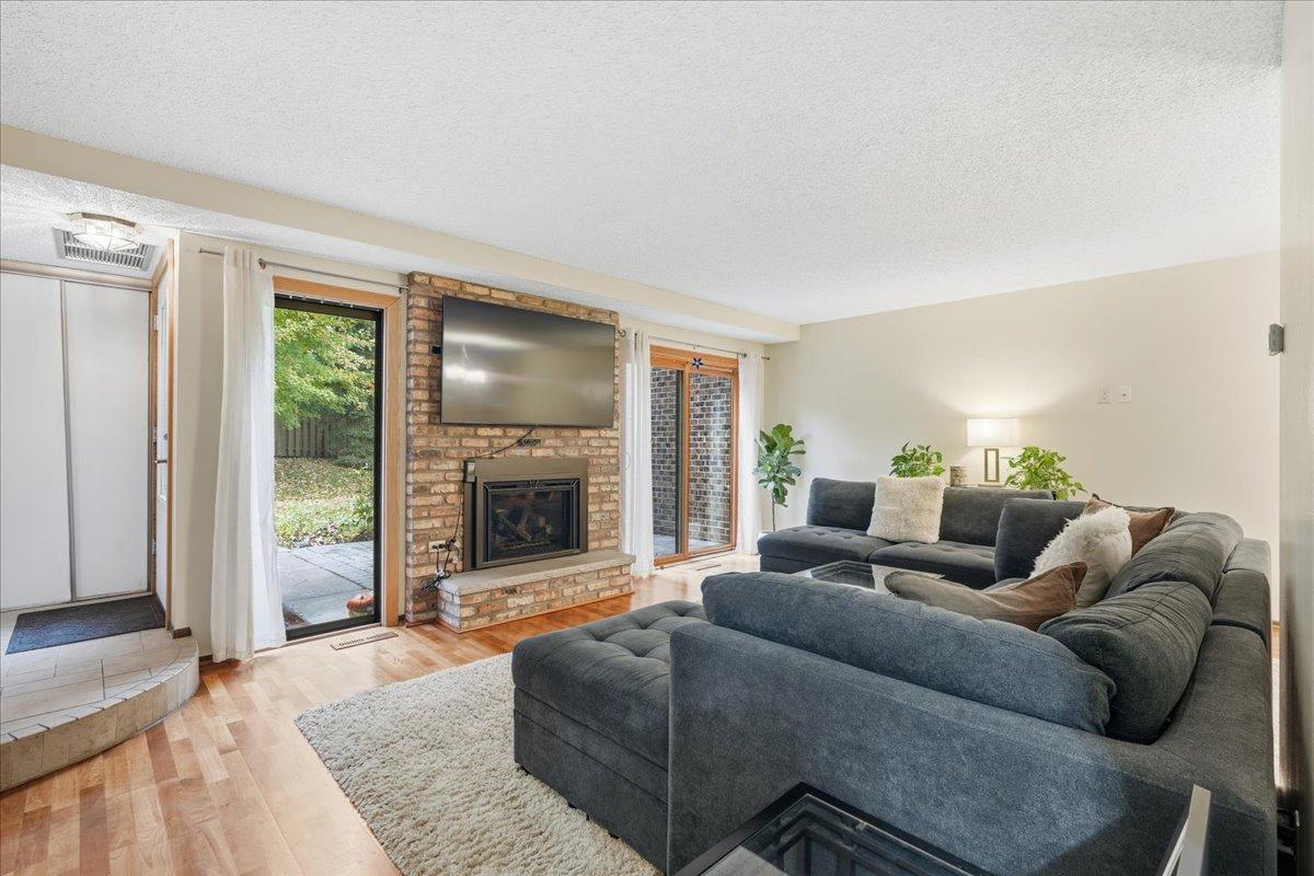 3640 Independence Avenue S 61