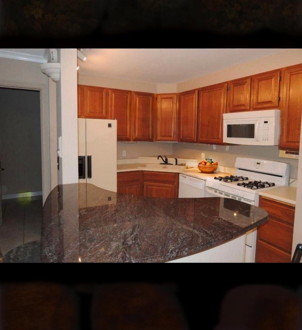 Photo of 6670 Vernon Avenue S #316, Edina, MN 55436 (MLS # 7138273)