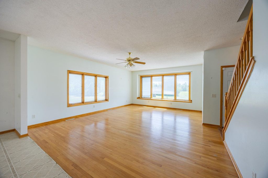 Photo of 23865 County Road 10, Loretto, MN 55357 (MLS # 7001670)