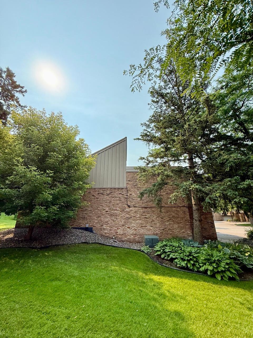 5725 Duncan Lane