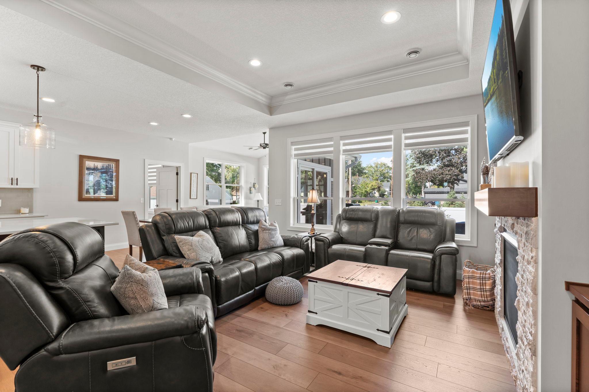 111 Creekside Bay SE