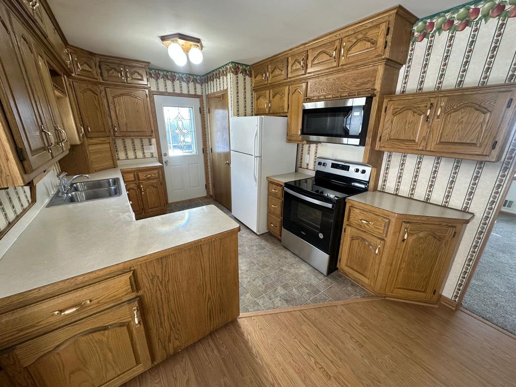 Photo of 12809 Fillmore Street NE, Blaine, MN 55434 (MLS # 7012444)