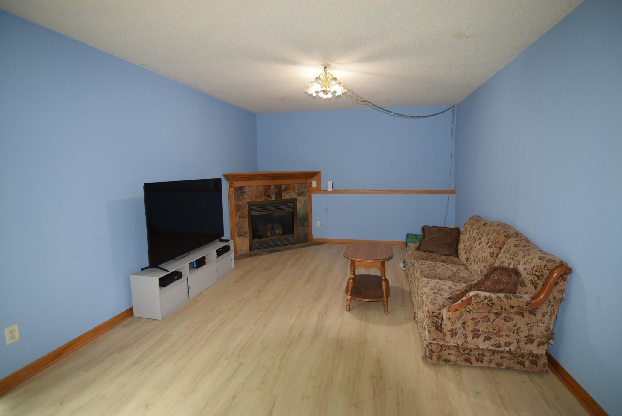5756 Woodbridge Drive