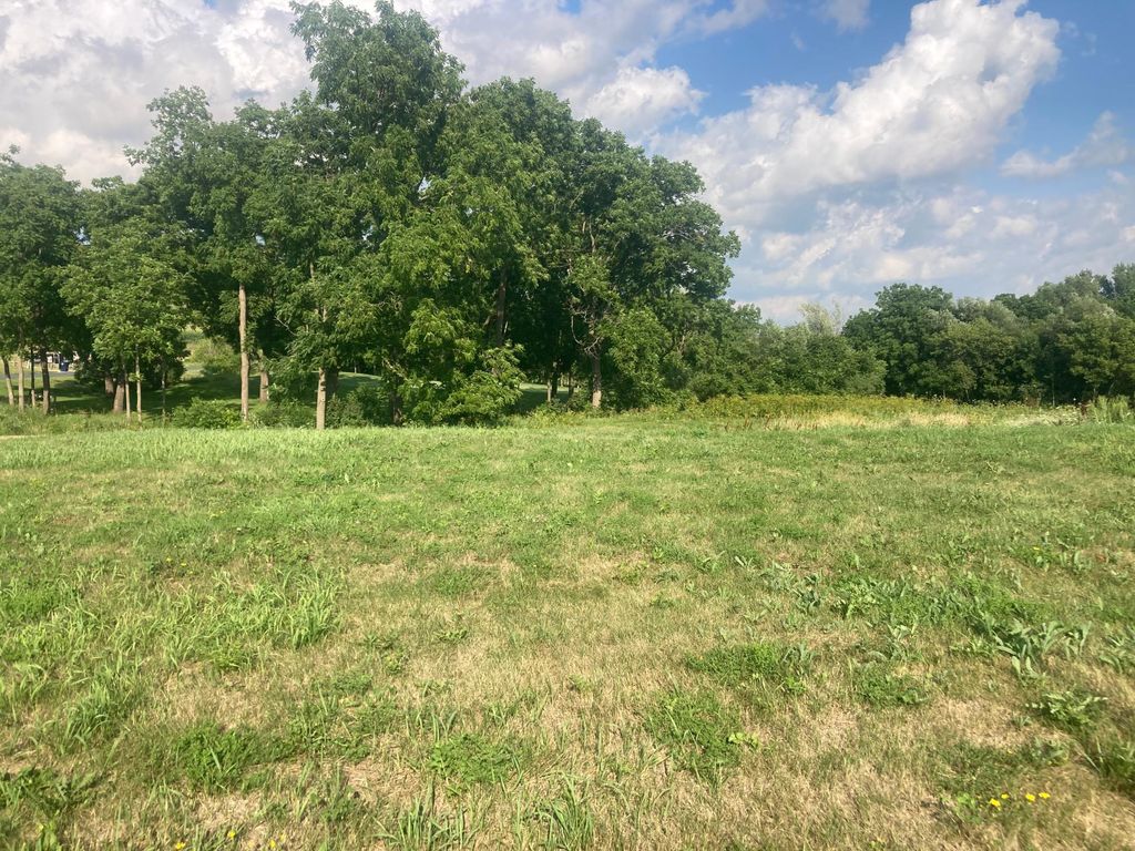 Photo of 505 Golfview Avenue, Zumbrota, MN 55992 (MLS # 7112187)