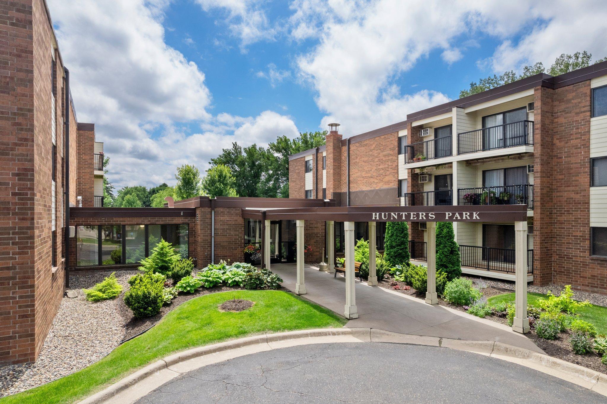 4 Pine Tree Drive 218