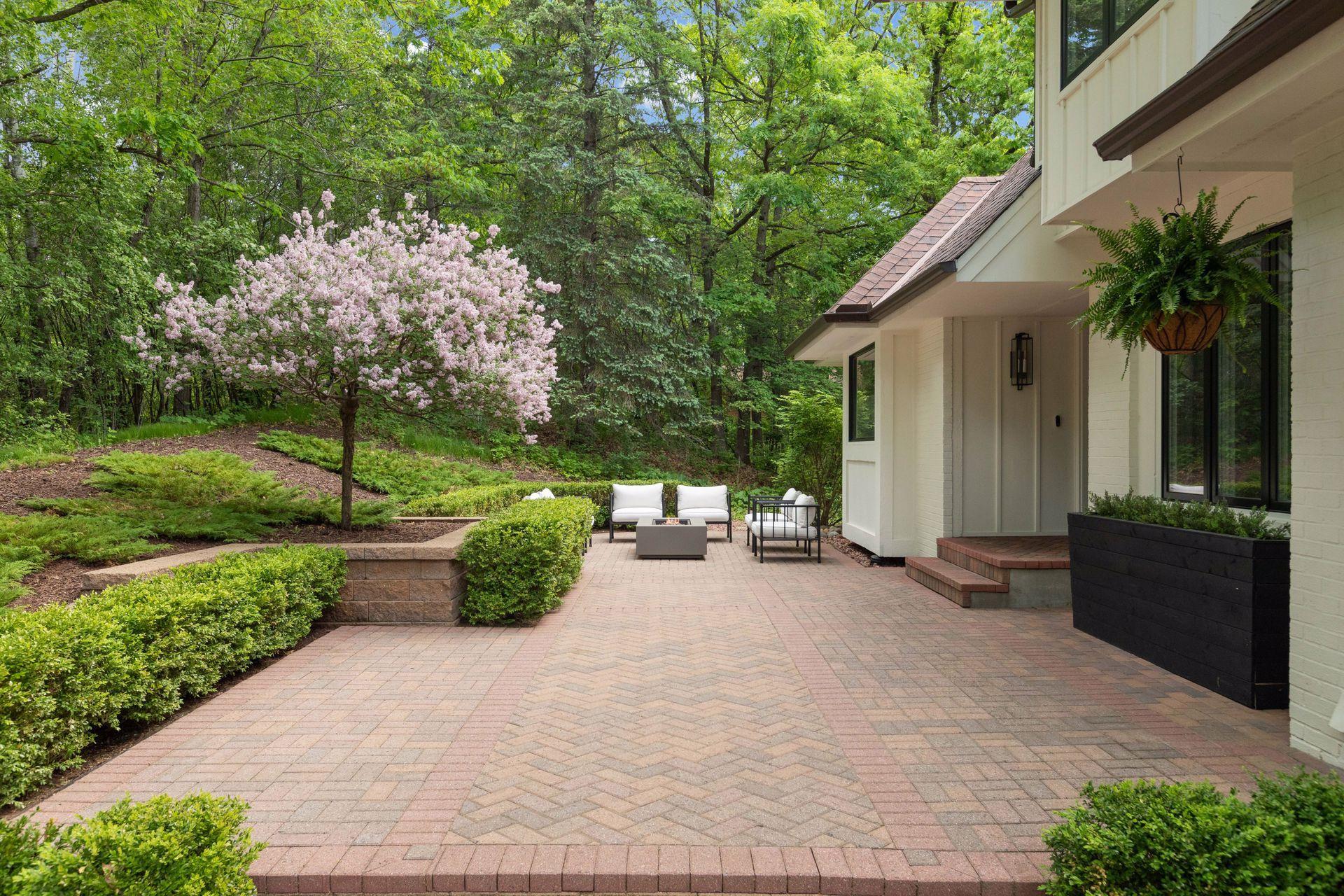 6 Spring Farm Lane
