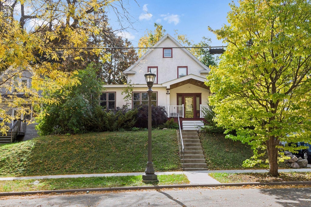 Photo of 314 Baker Street W, Saint Paul, MN 55107 (MLS # 7154701)