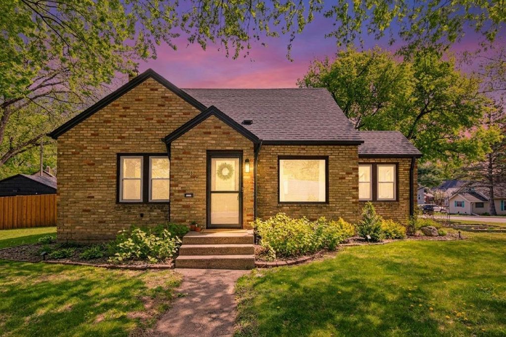 Photo of 1600 Stickney Avenue, South Saint Paul, MN 55075 (MLS # 7053294)