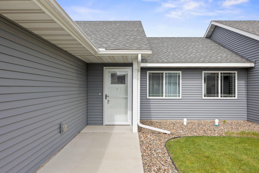 Photo of 38820 Maple Court, North Branch, MN 55056 (MLS # 7152863)