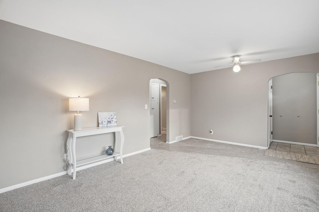 Photo of 1513 Armstrong Avenue N, Glencoe, MN 55336 (MLS # 7033322)