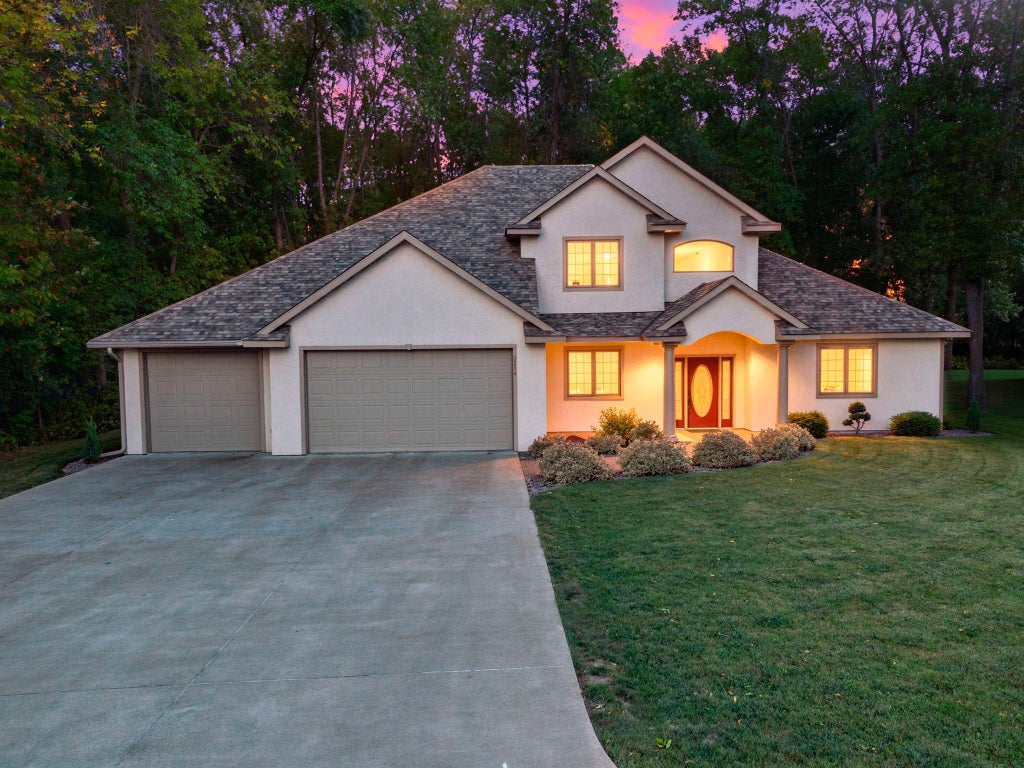 Photo of 3214 Shorewood Drive, Rush City, MN 55069 (MLS # 7142197)