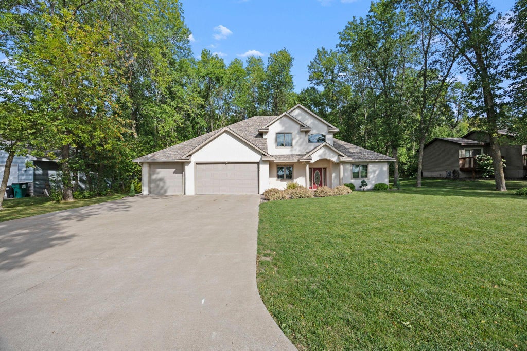 Photo of 3214 Shorewood Drive, Rush City, MN 55069 (MLS # 7142197)