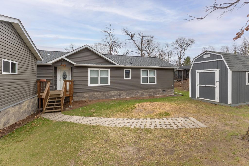 Photo of 1707 Crosby Court SE #12, Bemidji, MN 56601 (MLS # 7068375)