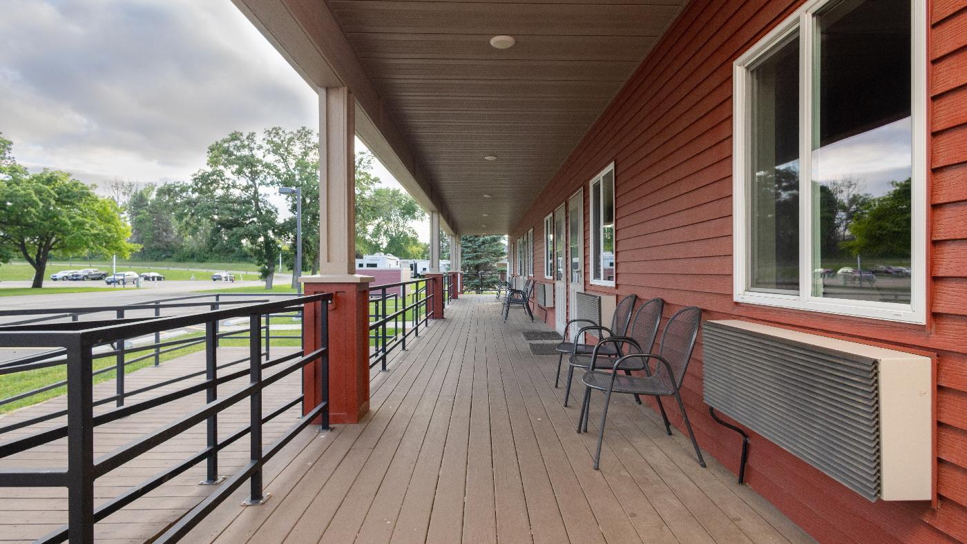 102 Glenhaven Drive