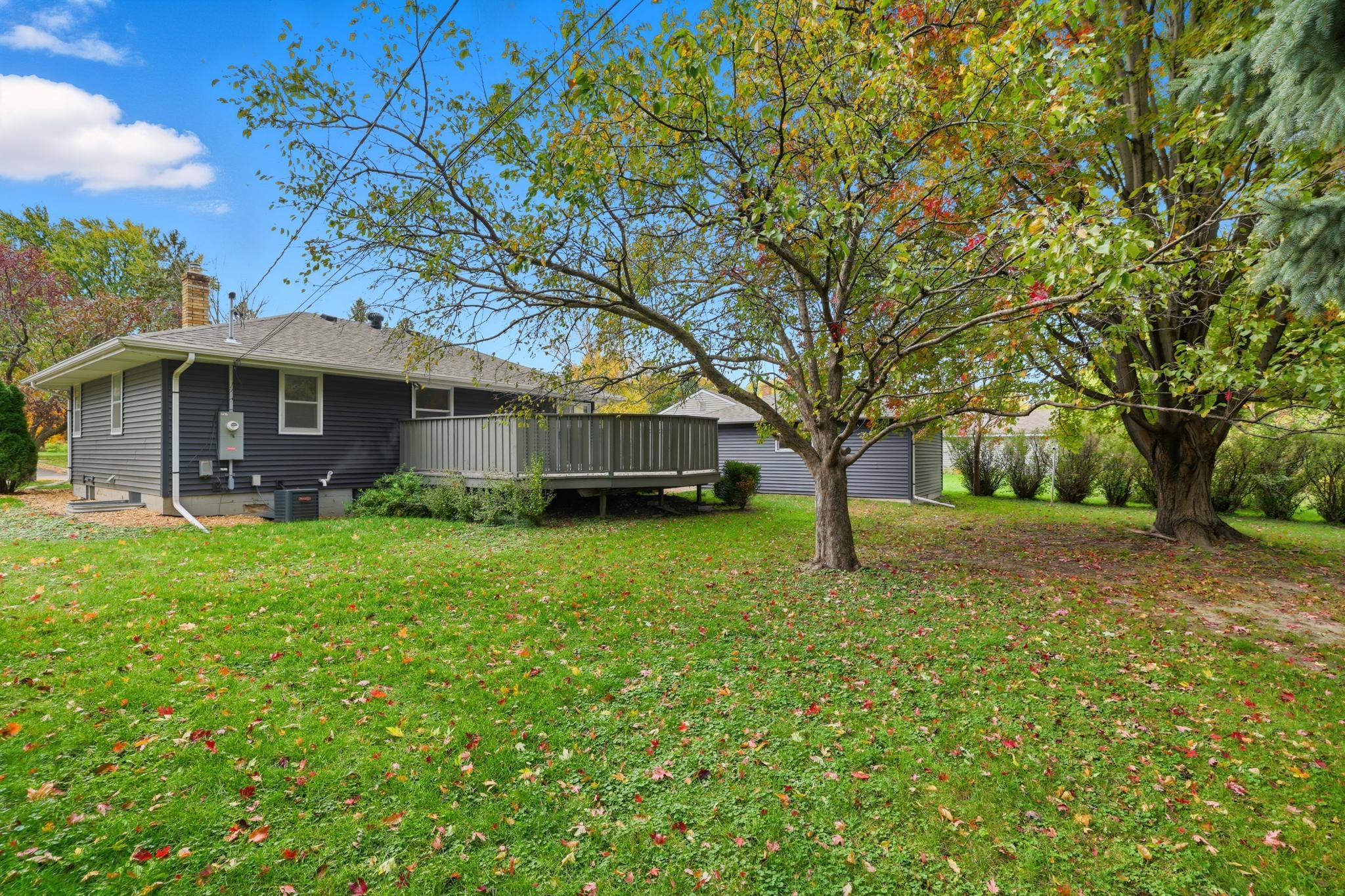 255 County Road C2 W