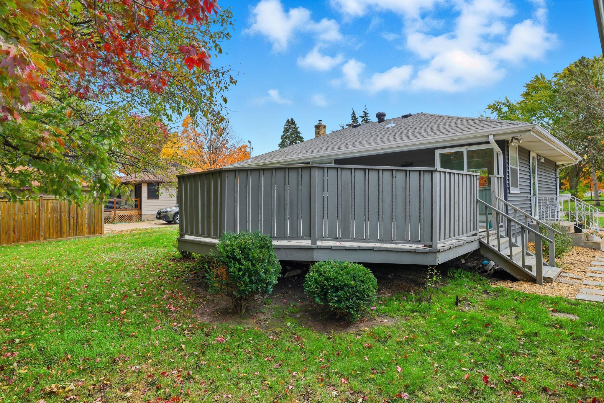 255 County Road C2 W