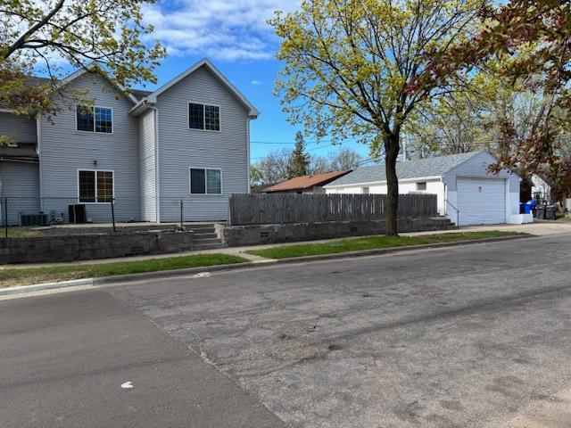 1257 Rice Street