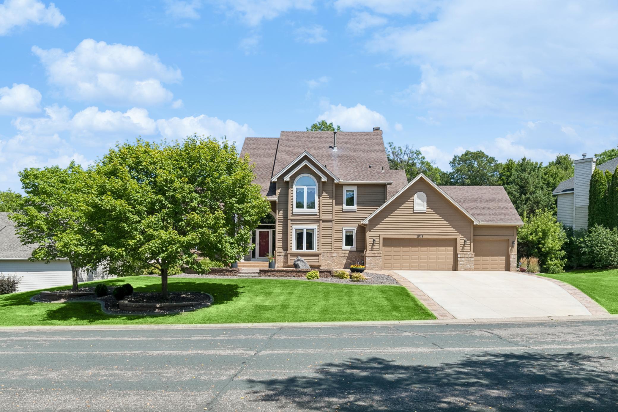 2078 Royale Drive