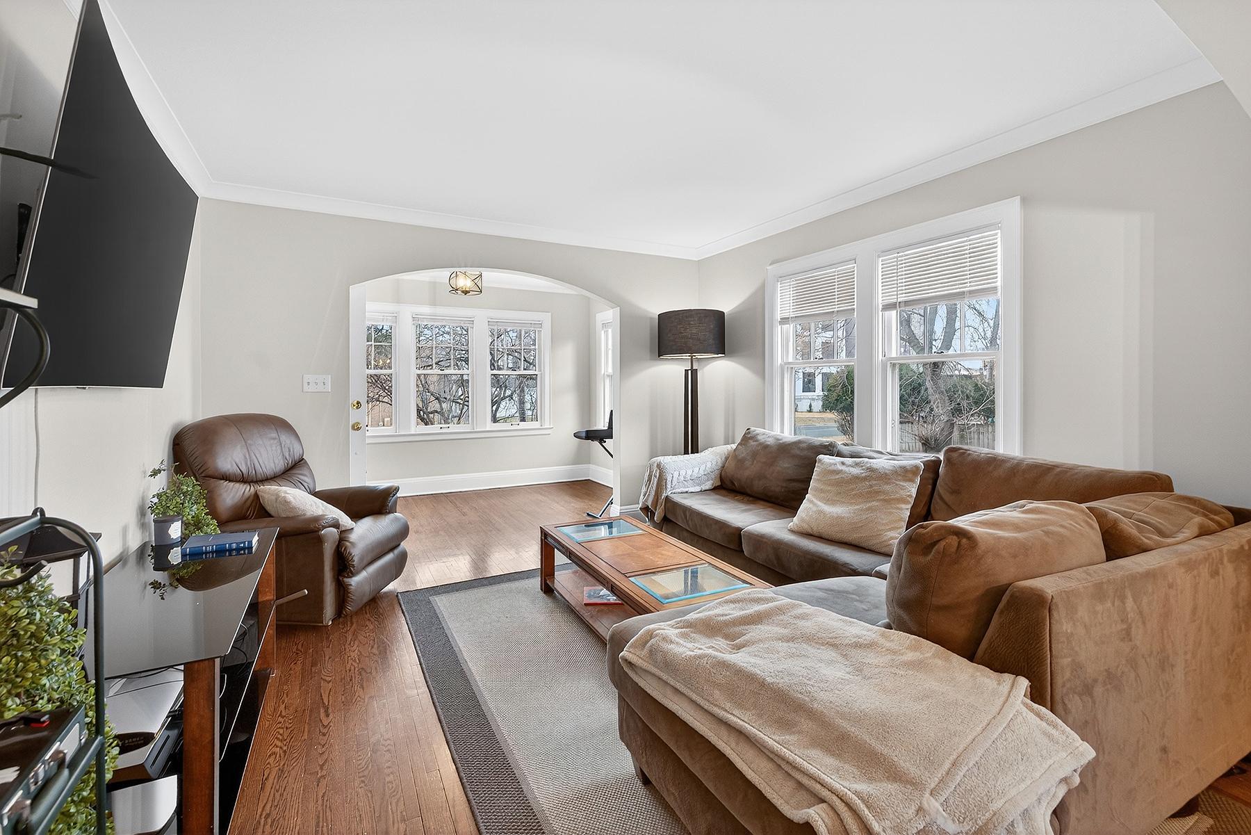 4900 Old Cedar Lake Road