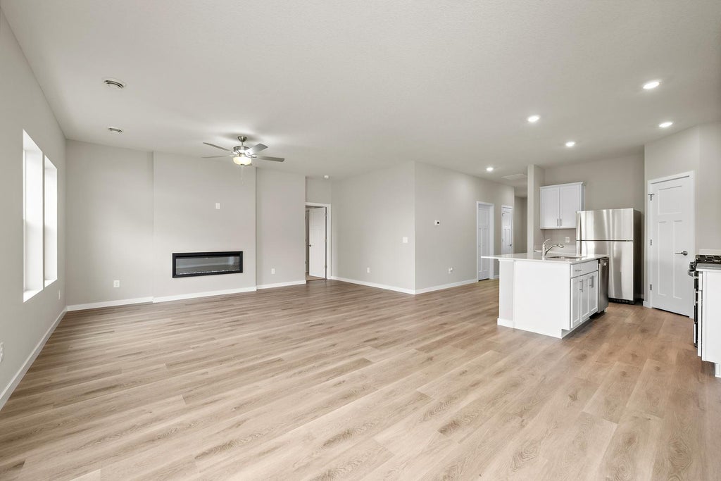 Photo of 918 Spruce Circle N, Cambridge, MN 55008 (MLS # 7164549)