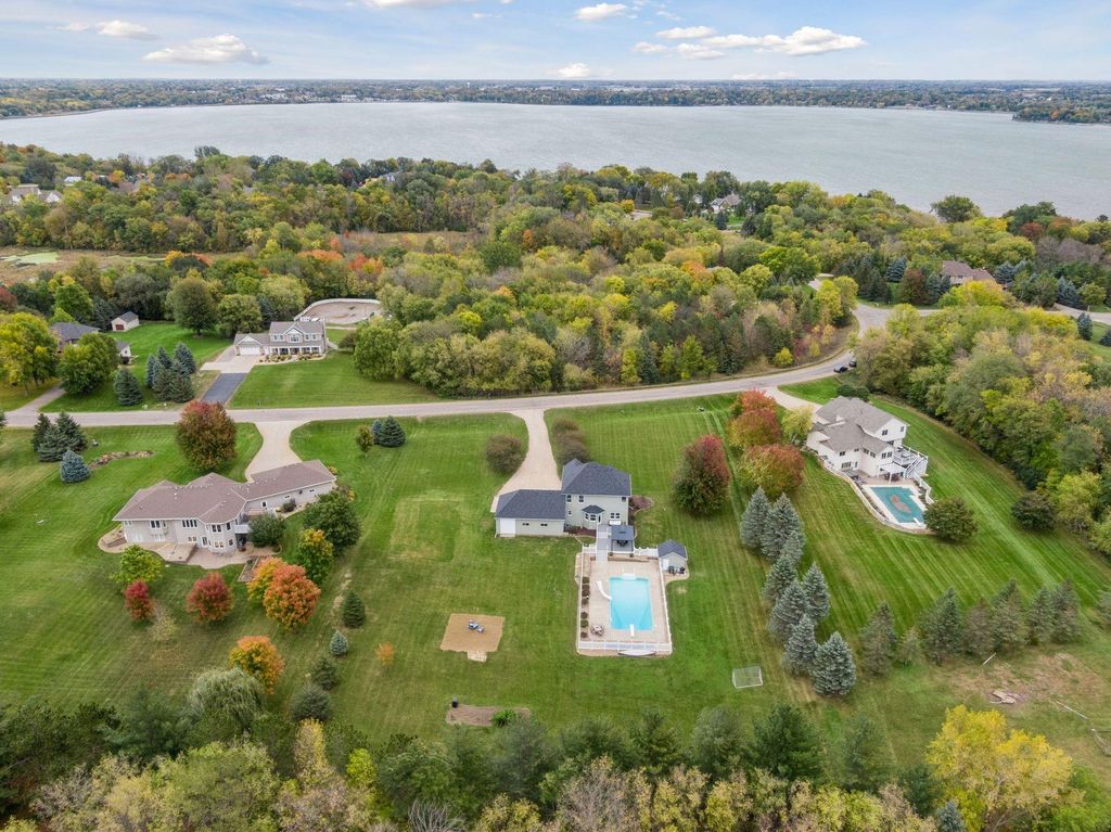 Photo of 819 Belanger Avenue NW, Buffalo, MN 55313 (MLS # 7000467)