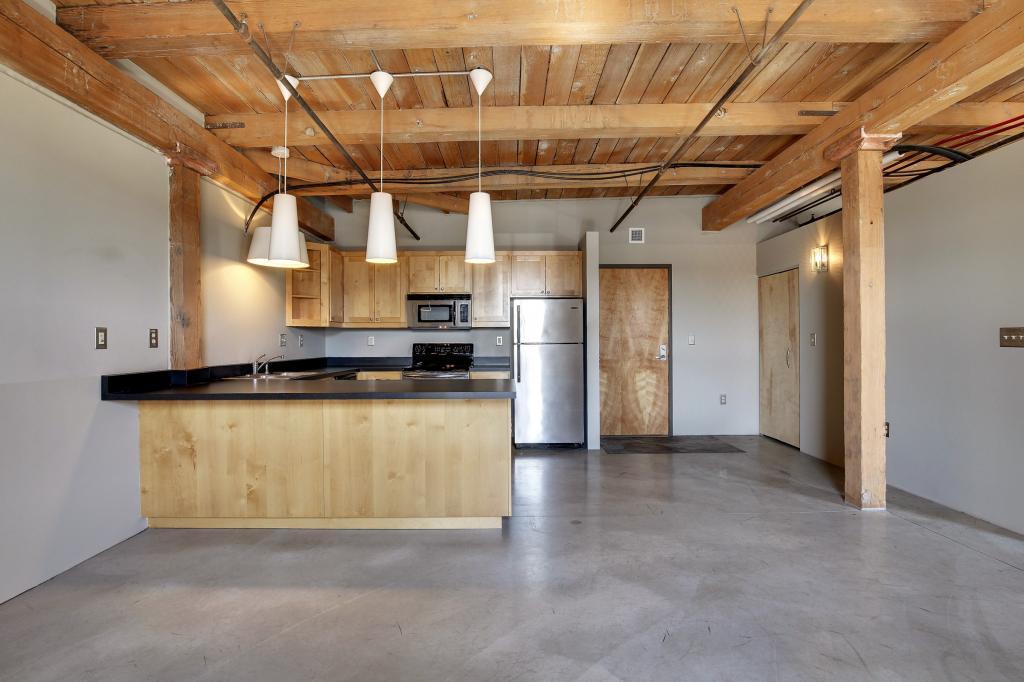 Photo of 127 5th Street NE #306, Minneapolis, MN 55413 (MLS # 7122562)