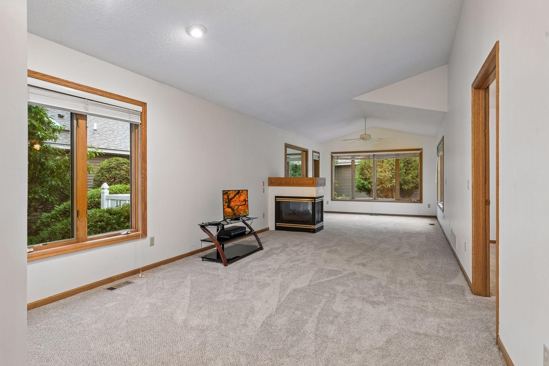 5677 Heather Ridge Drive