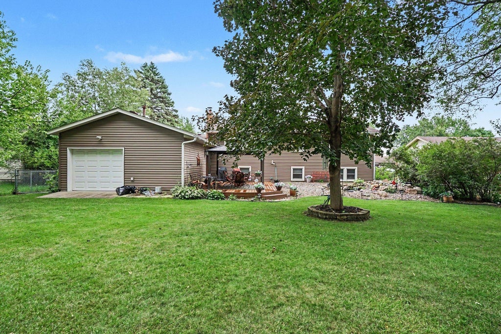Photo of 8320 Isle Avenue S, Cottage Grove, MN 55016 (MLS # 7137623)