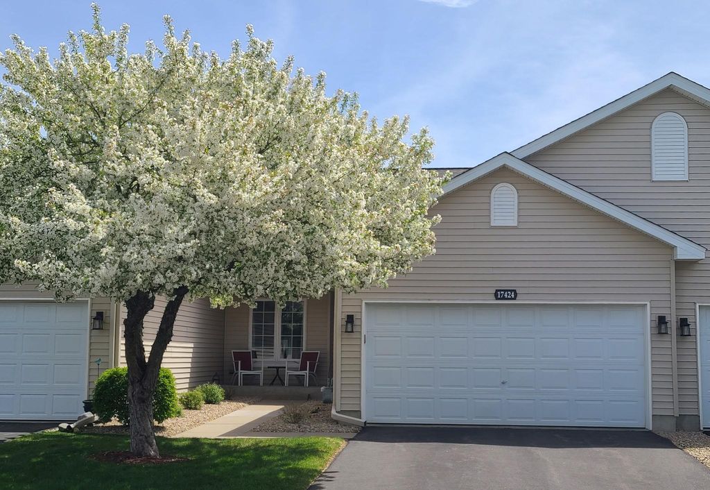 Photo of 17424 Deerfield Drive SE, Prior Lake, MN 55372 (MLS # 7075015)
