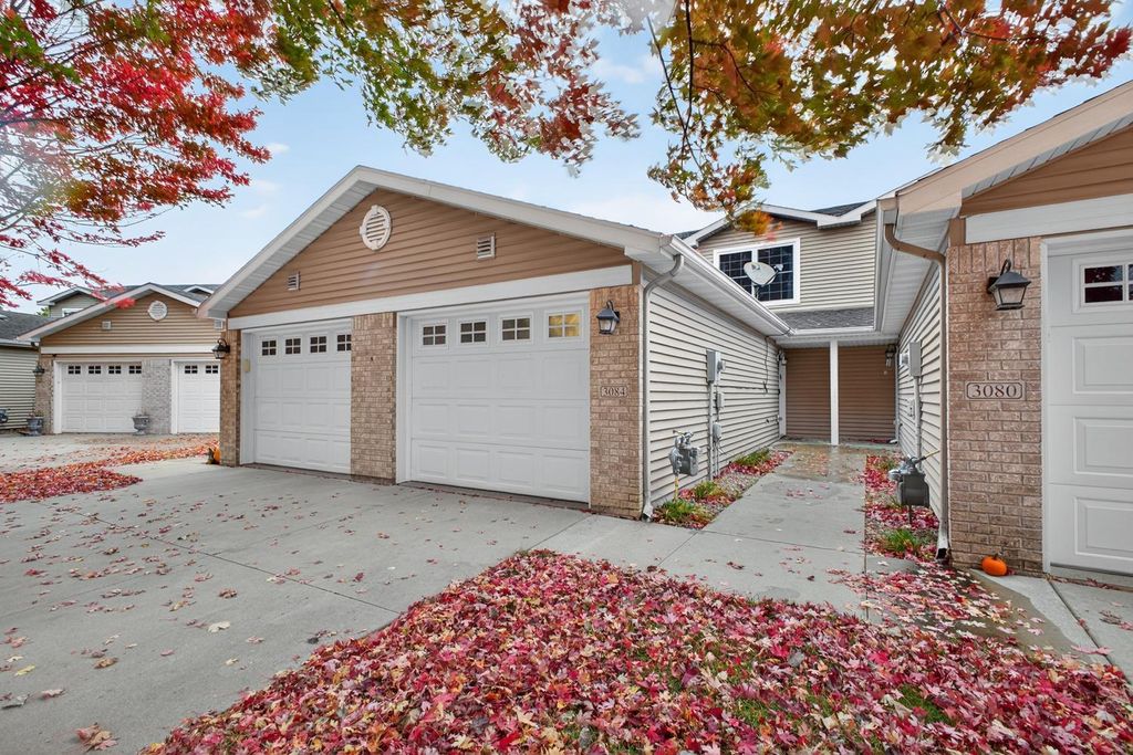 Photo of 3084 River Falls Court NW, Rochester, MN 55901 (MLS # 7046547)