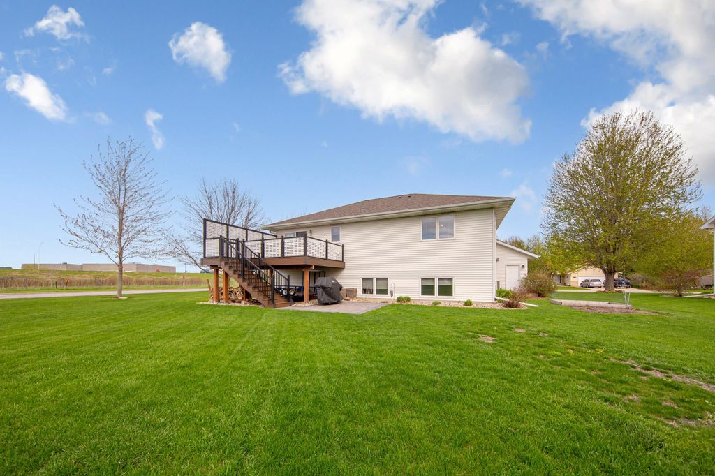 Photo of 2101 Red Tail Lane, North Mankato, MN 56003 (MLS # 7064682)