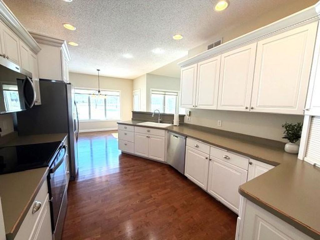 Photo of 417 Golf Terrace, Litchfield, MN 55355 (MLS # 7023263)