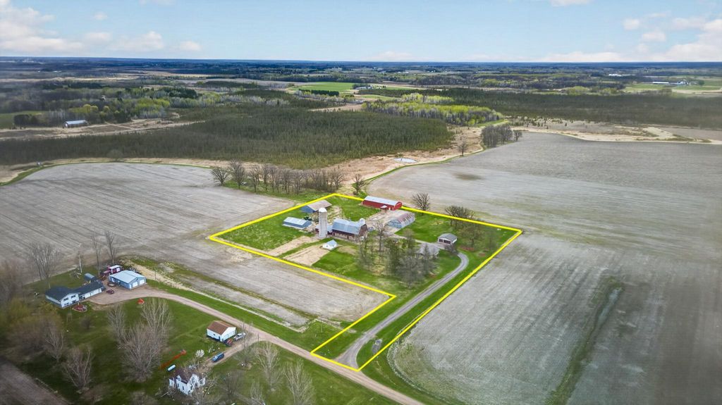 Photo of 25184 Red Robin Road, Pine City, MN 55063 (MLS # 7069281)