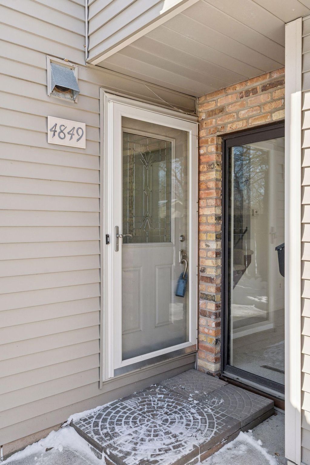 Photo of 4849 Cedar Lake Road S, Saint Louis Park, MN 55416 (MLS # 7005594)