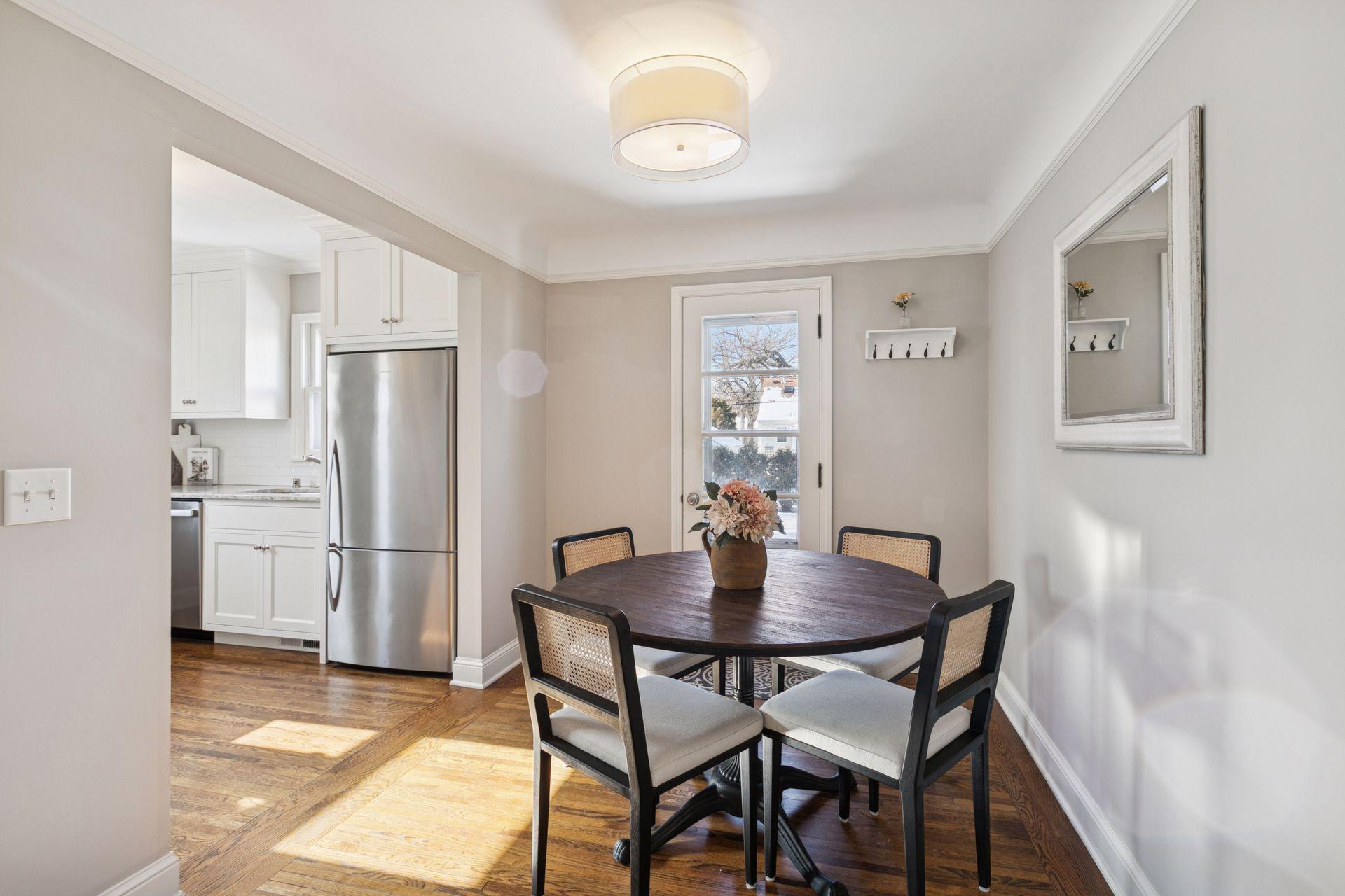 3316 France Avenue S